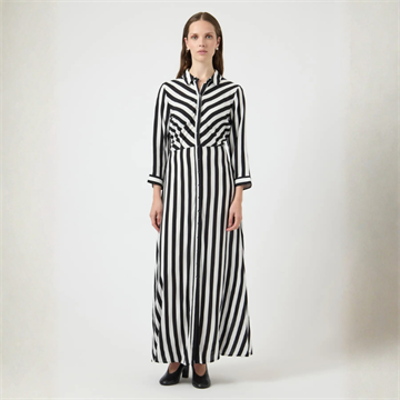 Yas Savanna Long shirt dress black/white stribes - 26022663